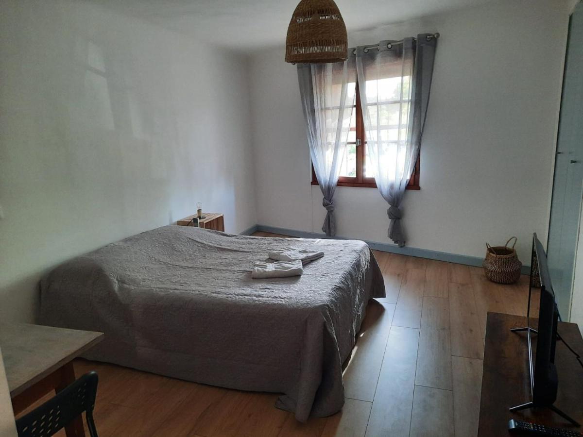 Le Grand Hotel Aups Bagian luar foto