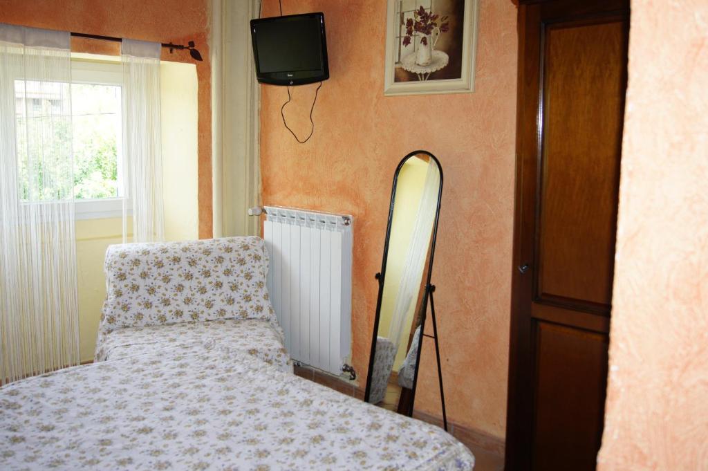 Le Grand Hotel Aups Ruang foto