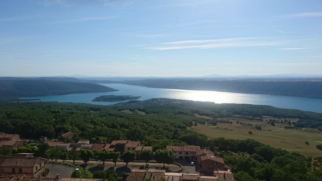 Le Grand Hotel Aups Bagian luar foto